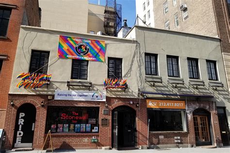 Stonewall inn nyc. Mar 19, 2024 · An NYC Pride Event. Pride Tours NYC is an Official Partner of NYC Pride. Take the most comprehensive walking tour in New York City that narrates the history of the Stonewall Uprising and the rise of our modern day LGBTQ Pride Movement. This LGBTQA+ NYC tour starts in Christopher Park, and stops at The … 