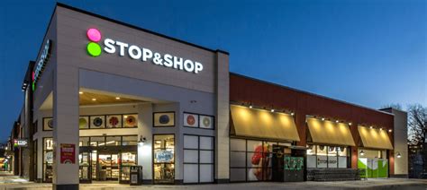 Stop and shop newton ma. by Chuck Tanowitz | Dec 14, 2018 | N-Squared Innovation District, Needham Street, Newton | 65 comments. The N-Squared Innovation District has a much-needed amenity. Today the Stop & Shop finally opened up in the Newton Nexus shopping center . 