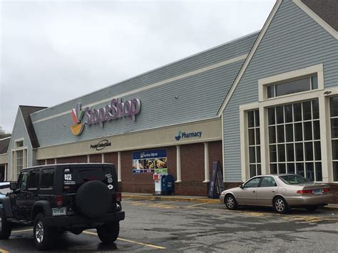 Stop and shop norwich ct. Stop & Shop is a neighborhood grocer with a wide assortment of fresh, healthy options at a great value. It offers online delivery, pickup, loyalty program, flu … 