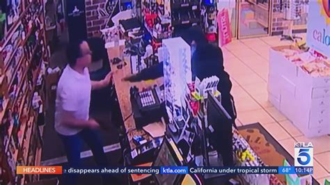 Store clerk thwarts armed robber in Fountain Valley