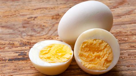 Storing hard boiled eggs. It's best to store hard boiled eggs in their shell. Store in an airtight container for up to 5 days, peeling just before eating. From the Editors Of Simply ... 