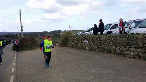 Storm Force 10 Carn Runners Cornwall