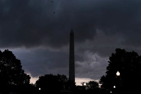 Storms hit DC area, causing outages and flight cancellations