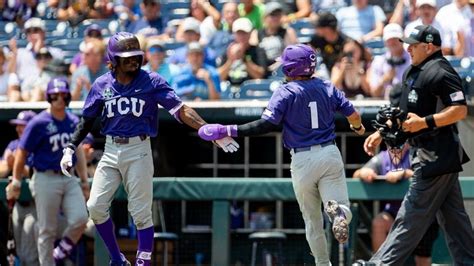 Stoutenborough and 2 relievers stymie Virginia offense to keep TCU alive in CWS with 4-3 win