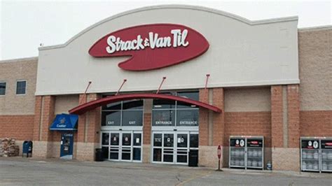Stracks and van til. Sushi is prepared in-store and the sushi chef can often customize your order. Strack & Van Til store locations that offer sushi include Chesterton, Valparaiso-Hwy. 30, Valparaiso-Calumet Ave., Highland, Schererville, Hobart-37th St., Merrillville, Portage, Munster, St. John and Crown Point-Broadway. Look for $5 Fresh Sushi special on select ... 