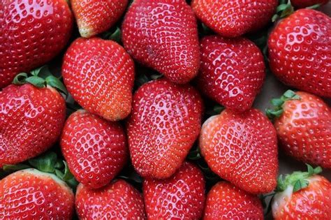 Strawberries price in Pakistan - April 2024 prices …