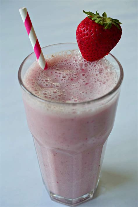 Strawberry Banana Smoothie - Nourished Simply