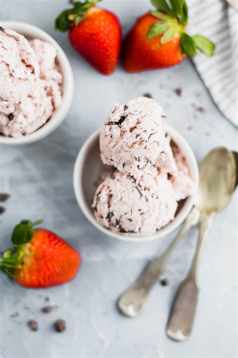 Strawberry Chocolate Chip Ice Cream