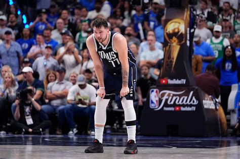 Stream nba finals. CBS Sports has the latest NBA Basketball news, live scores, player stats, standings, fantasy games, and projections. 