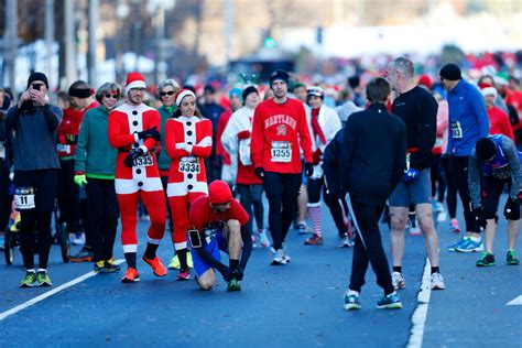 Street closures for Jingle All the Way race this Sunday in DC