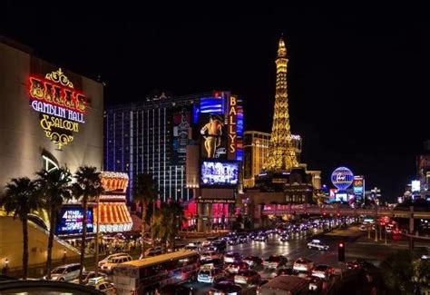 Street performers - Las Vegas Forum - Tripadvisor