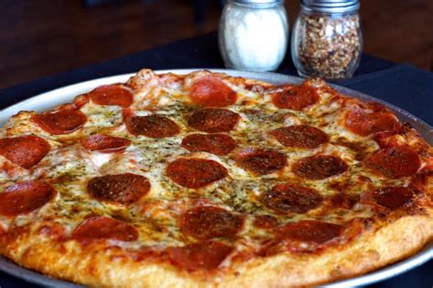 Streets of new york pizza. Mama’s Too. What to order: House slice ($4.75), square slice with pepperoni ($6.50) Frank Tuttolomondo comes from a pizza-making family. For … 