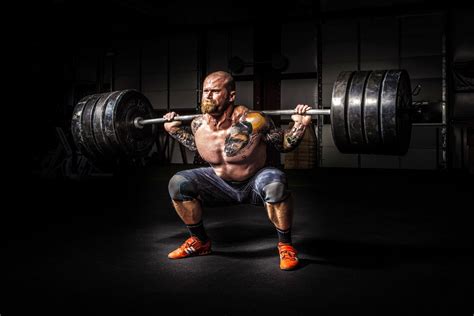 Strength and body. As with free weight and machine training, bodyweight training requires you to work against gravity to perform eccentric and concentric contractions, flexing and … 