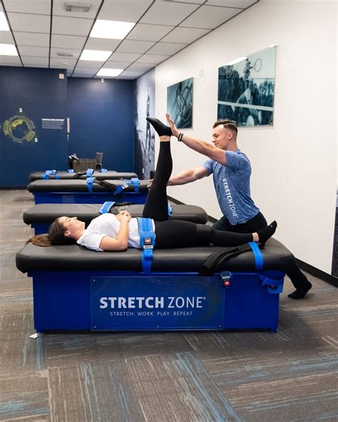 Stretch zone reviews. Feb 22, 2023 · Unlike the stretch reflex, which prevents you from stretching too much, the Golgi tendon organ (GTO) kicks in when a stretch is held for over 15 seconds, basically overriding your muscle spindles ... 