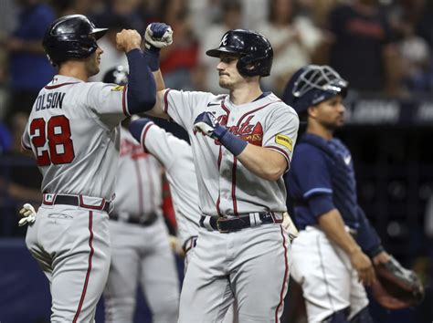 Strider cruises, the majors-best Braves pound the Rays 6-1 in battle of top teams