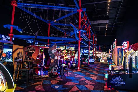 Strike and reel. STRIKE + REEL, Garland, Texas. 5,613 likes · 135 talking about this · 26,084 were here. Strike + Reel is a 90,000 sq ft entertainment venue featuring luxury dine-in theaters, bowling, vide 
