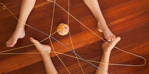 String Game — We Are a Web HomeFront Magazine