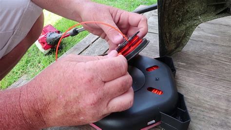 This is the easy and fast way to restring a trimmer.Echo speed feed head.The ECHO Speed-Feed 400 takes the hassle out of refilling your trimmer head, and is .... 