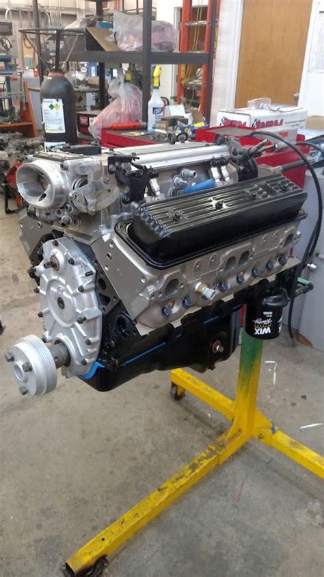 The larger bore of the 402/408 not only adds cubes, but allows for larger valves and consequently, more air flow. The 402 is a stroker based off of the aluminum LS2 and the 408 is based off a stroked LQ4 iron block. A 383 like mine uses your LS1 block with a small overbore.. 