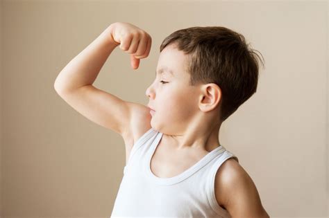 Strongkids - STRONGkids consists of four items: (1) subjective clinical assessment: diminished subcutaneous fat and/or muscle mass and/or hollow face (0 or 1 point); (2) …