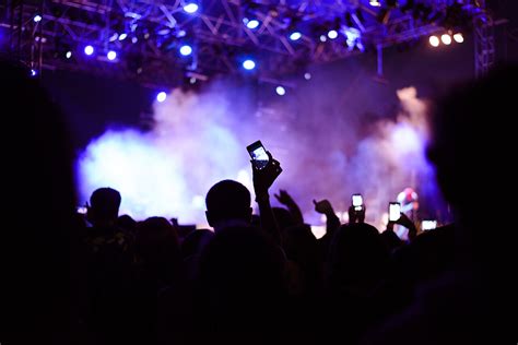 Stubhub concerts. Packages for a spectrum of budgets, from single to 4-day passes, are available for purchase at Stubhub, Vivid Seats, SeatGeek and Ticketmaster. Stubhub ticket … 