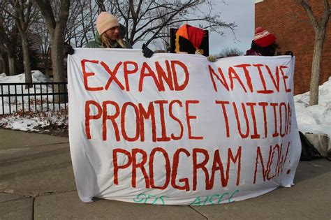 Students urge UMN to better fund scholarship, Native American studies