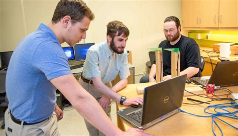 Studied Computer Engineering at