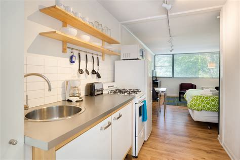 See all 1 studio apartments under $1,000 in Sweet Auburn, Atlanta, GA currently available for rent. Check rates, compare amenities and find your next rental on Apartments.com.. 