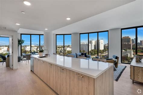 Studio apartments for rent in los angeles under $800. Things To Know About Studio apartments for rent in los angeles under $800. 