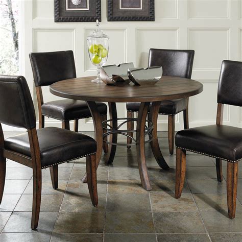 Ready to refresh your dining room’s decor? Updating your space by adding a new set of dining chairs is an easy way to reinvigorate the look of the room and help your family and guests stay more comfortable in the process.. 