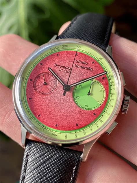 Studio underd0g. Studio Underd0g introduces four colorful and playful field watches with reverse lume, sapphire discs, and jellyfish case backs. Read the review of the 37mm hand-wound … 