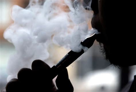 Study finds link between vaping and asthma in teens
