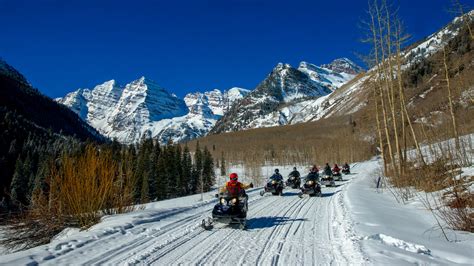 Stuff to do in aspen. Top Romantic Aspen Activities. Aspen Mountain in Autumn. Pete Saloutos/Getty. Just about everyone knows Aspen is a great spot for skiing. This tiny Colorado town nestled in the Rockies is also known as a year-round paradise for a host of other outdoor activities, including bicycling, hiking, kayaking, cross-country skiing, dog … 