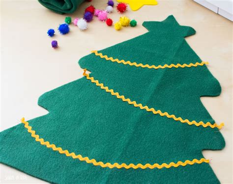 Stuffed Christmas Tree Pattern Scratch and Stitch