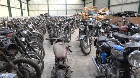 Stunning Classic Indian Barn Find Collection Up For Auction