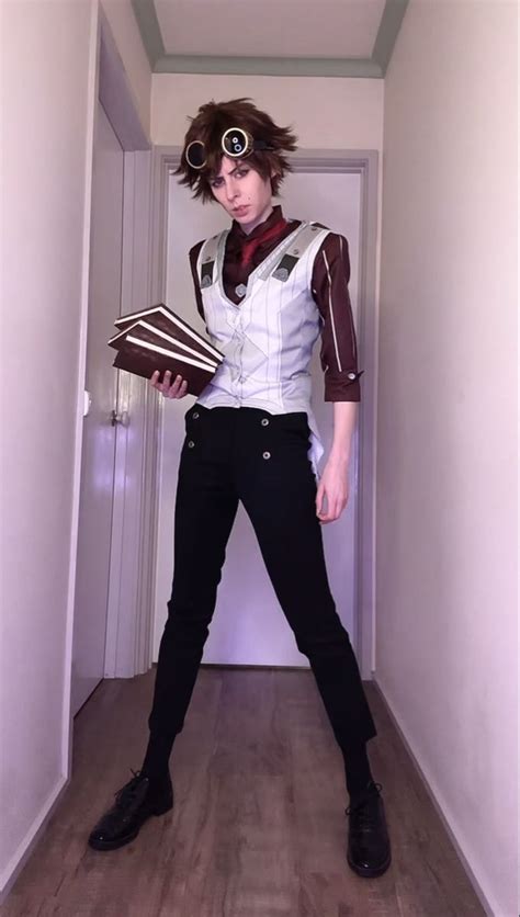 Stunning Viktor Cosplay: Elevate Your Costume Game