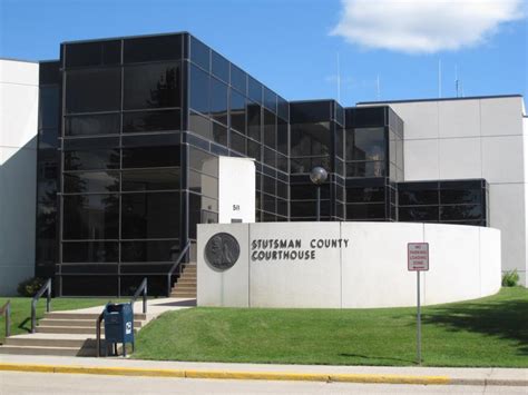 The County Jail was opened in 1986 Stutsman County ND Correctional Center (SCCC) has a total population of 96, being the 1st largest facility in North Dakota. The facility has a capacity of 96 inmates, which is the maximum amount of beds per facility.. 