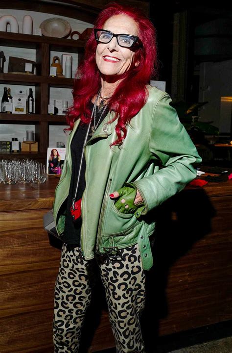 Stylist patricia field. Wardrobe stylist Patricia Field chats with ELLE.com about dressing Kim Cattrall for her ‘And Just Like That...’ cameo. See how she’s created the iconic Samantha Jones. 