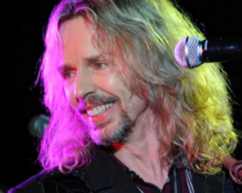 Styx guitarist tommy shaw. The current lead singer of Styx is Tommy Shaw. He has been a member of the band since 1975, when he took over lead vocal duties from John Curulewski. Shaw wrote some of Styx’s biggest hits, including “Too Much Time on My Hands,” “Fooling Yourself (The Angry Young Man)” and “Renegade. ” He also plays guitar and mandolin in the band. 