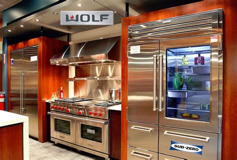 Sub zero wolf appliances. Refrigerator brands made in the U.S. are Sub-Zero, Perlick, Viking and GE’s Monogram refrigerator line, as of 2015. Additional refrigerators made in the U.S. include Dacor and Ther... 