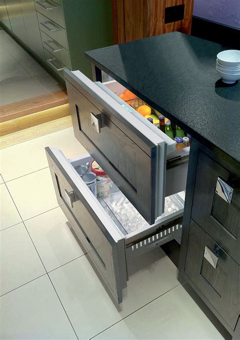 SubZero 36" Designer Refrigerator/Freezer Drawers with Ice Maker