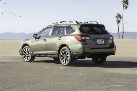 Subaru outback mpg. The 2014 Outback comes in a variety of trim levels with different levels of fuel efficiency. On the low end is the 3.6R Limited Wagon 4D which gets 20 MPG, with 18 MPG in the city and 25 MPG on ... 