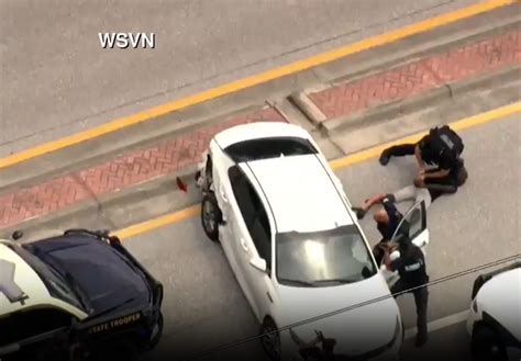 Subject arrested after high-speed pursuit ends in Fort Lauderdale crash; deputy, woman injured