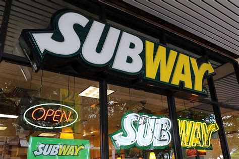 Subway franchises won't be able to reject the company's digital coupons or promotions: report
