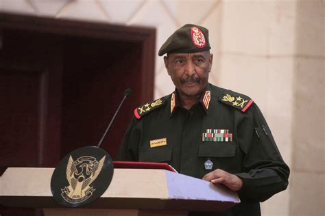 Sudan’s army chief travels to Qatar for talks with emir as fighting rages in his country