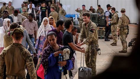 Sudan conflict: UK begins evacuation of British nationals amid cease-fire