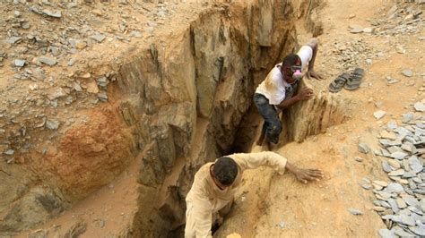 Sudanese officials say 14 workers dead in gold mine collapse