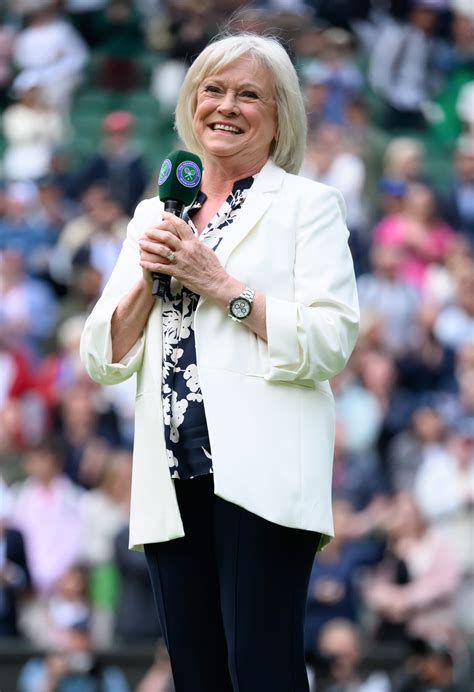 Sue barker