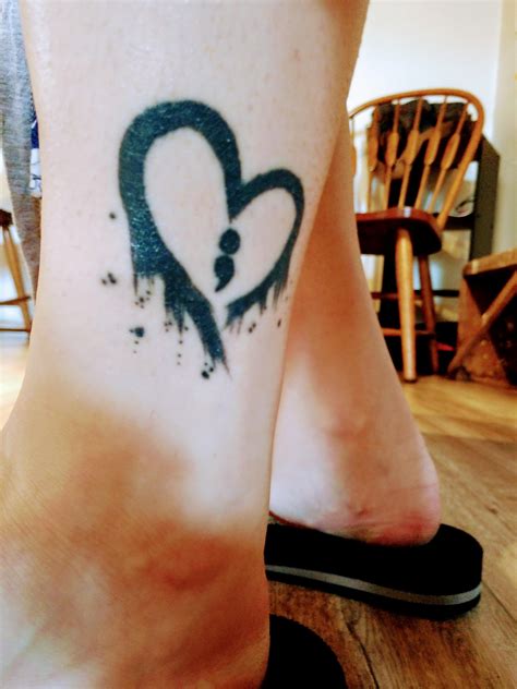 Suicide prevention tattoos. A tattoo artist is using her talent to raise mental health awareness for suicide prevention, after battling her own personal struggles for many years. Sara Titmuss, who lives in Stevenage, has so ... 