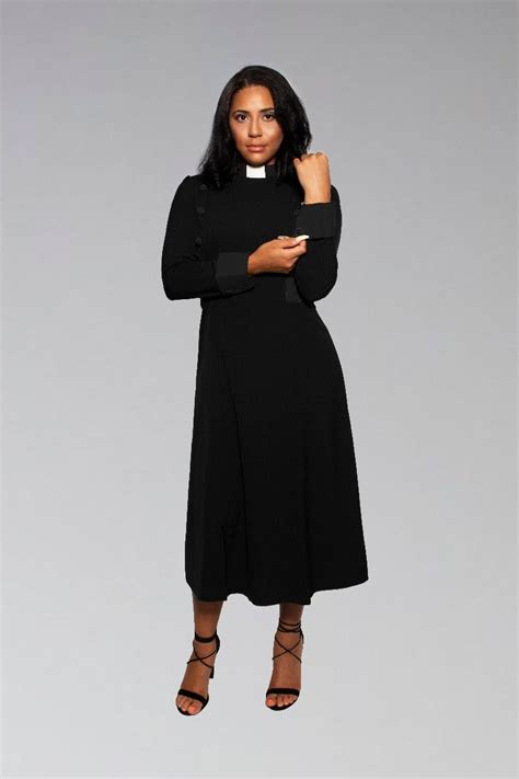 829 W. Ladies Clergy Robe - Black with Specia